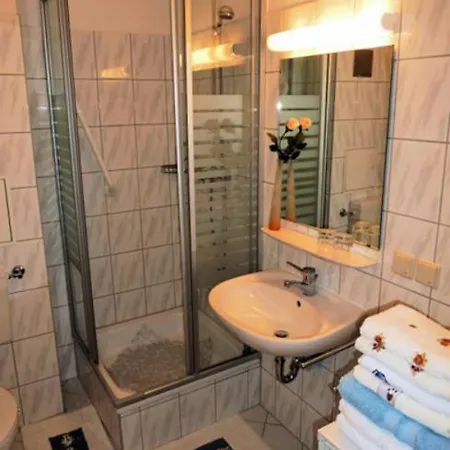 Апартаменти Ferienappartement Blick Zum Sellin *